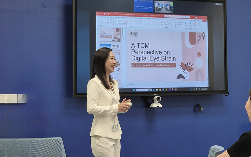 12th November 2025: Corporate Seminar with Standard Chartered Bank Singapore - TCM's Perspective on Digital Eye Strain